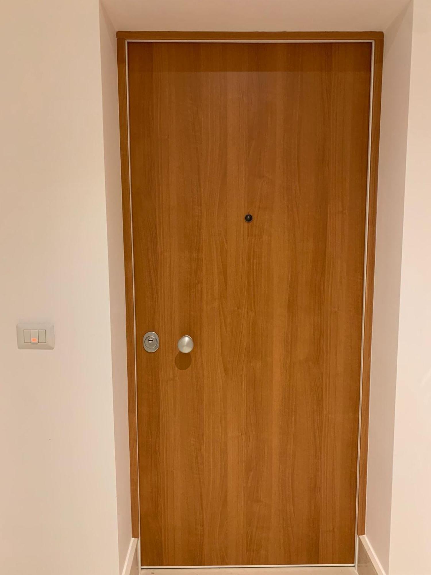 Domus13-With Private Parking Apartment Bari Bagian luar foto
